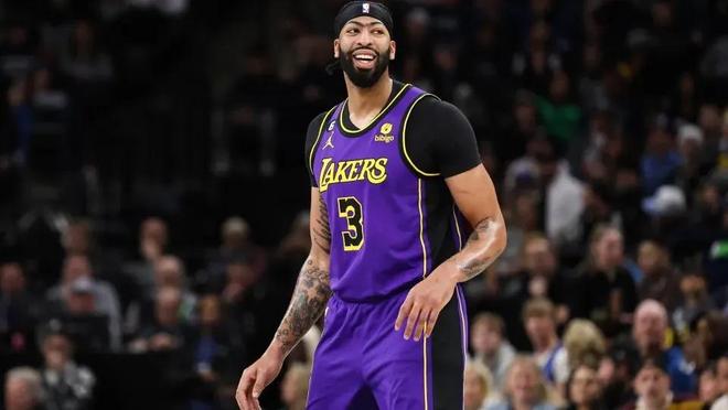 引发了广泛 引发了广泛